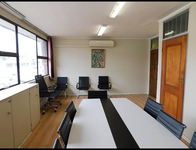 496M² OFFICE FOR SALE IN FERNDALE